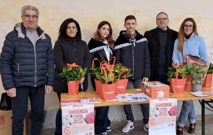 Gardensia Aism ad Asigliano: in azione anche i Coscritti