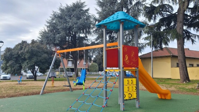 Prosegue il restyling del verde pubblico: completati i lavori al parco “Durandi” e in quelli periferici