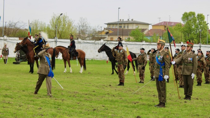 Esercito: alla Scalise, le “Voloire” celebrano il 194° anniversario delle Batterie a Cavallo