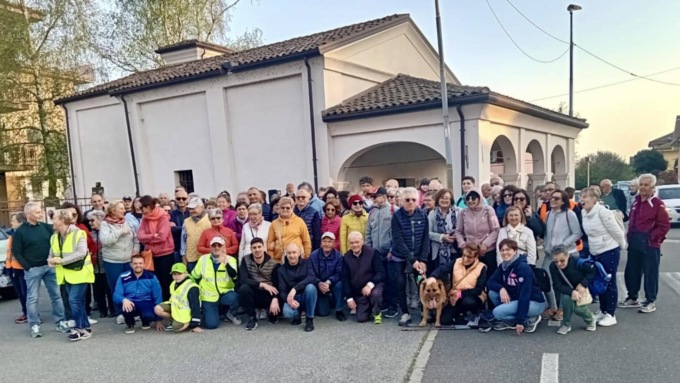 Eccellente partecipazione per la camminata solidale “4 chiese in 4 chilometri”