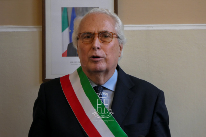 Robot chirurgico: il sindaco Roberto Scheda elogia il lavoro di squadra