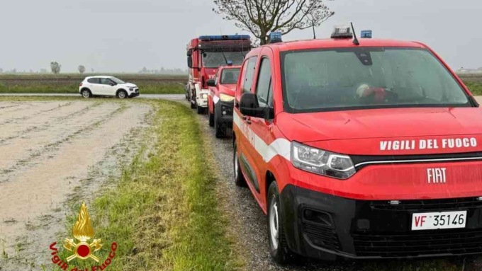 Maltempo, Santhià: Strada per Casanova Elvo di nuovo chiusa per un cedimento dell’asfalto. La sindaca Ariotti: “La sicurezza prima di tutto”