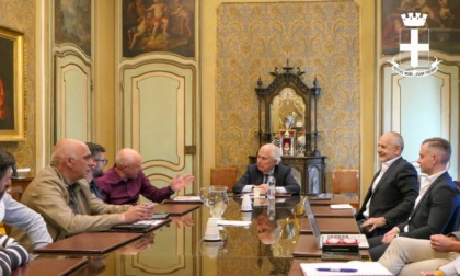 Il sindaco di Vercelli Roberto Scheda ha incontrato i rappresentanti sindacali di Asm
