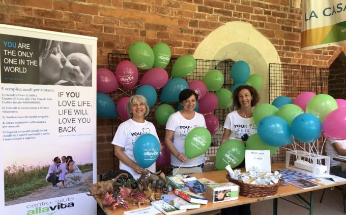 Centro Aiuto alla Vita Vercelli: nel 2024 ha aiutato a nascere 49 bimbi