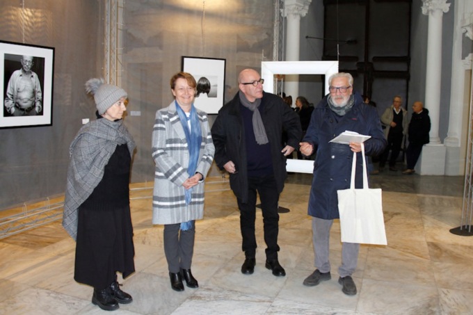 Letterature Urbane 9.0: in Santa Chiara fotografia e arte pro Airc