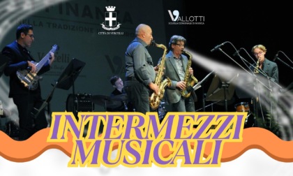 In piazzetta Pugliesi Levi tornano gli Intermezzi Musicali: sabato 14 c'è la Banda Saxotti