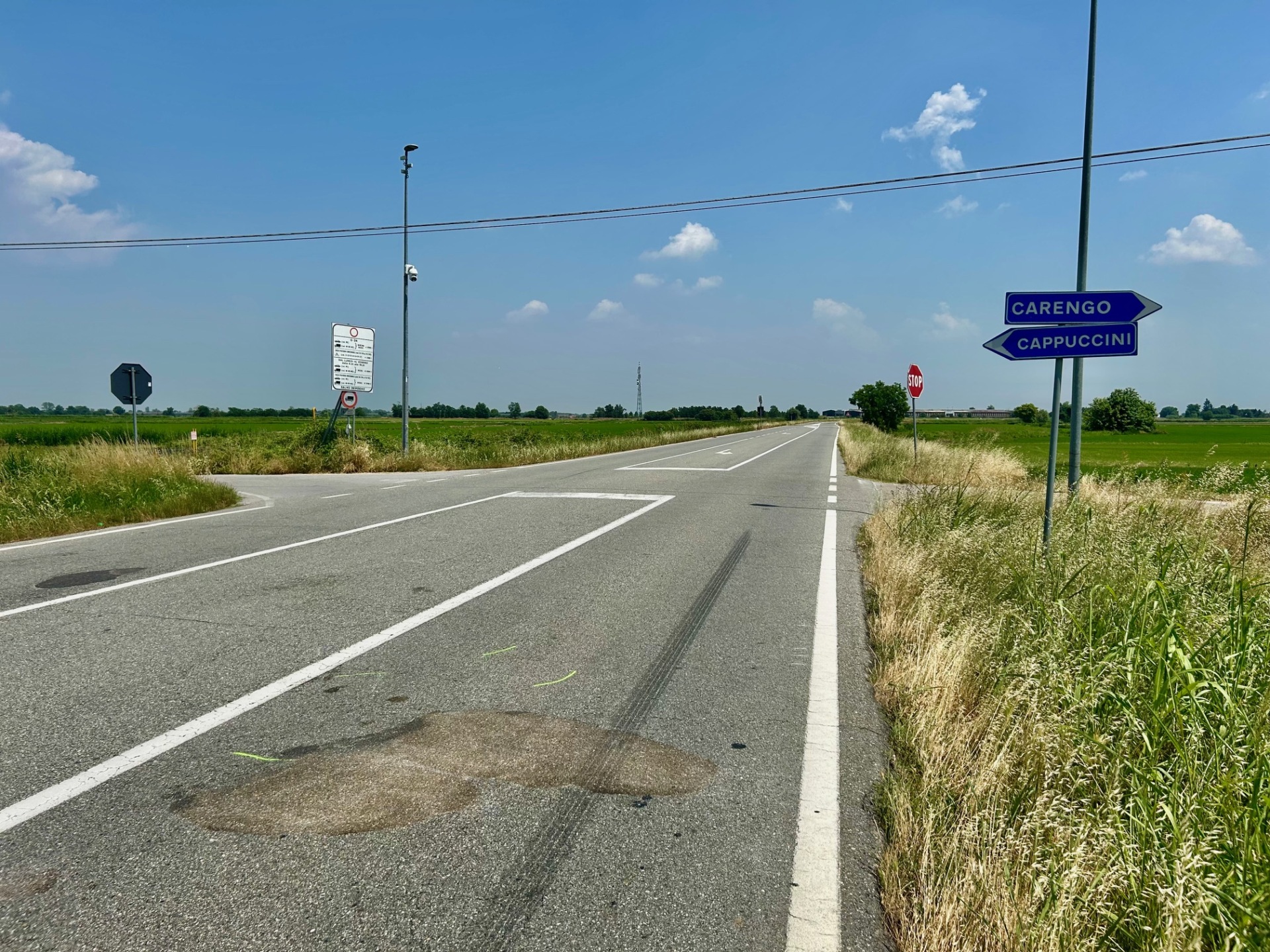 SS 31, tangeniale, incrocio Cappuccini-Carengo. Vercelli, giugno 2025