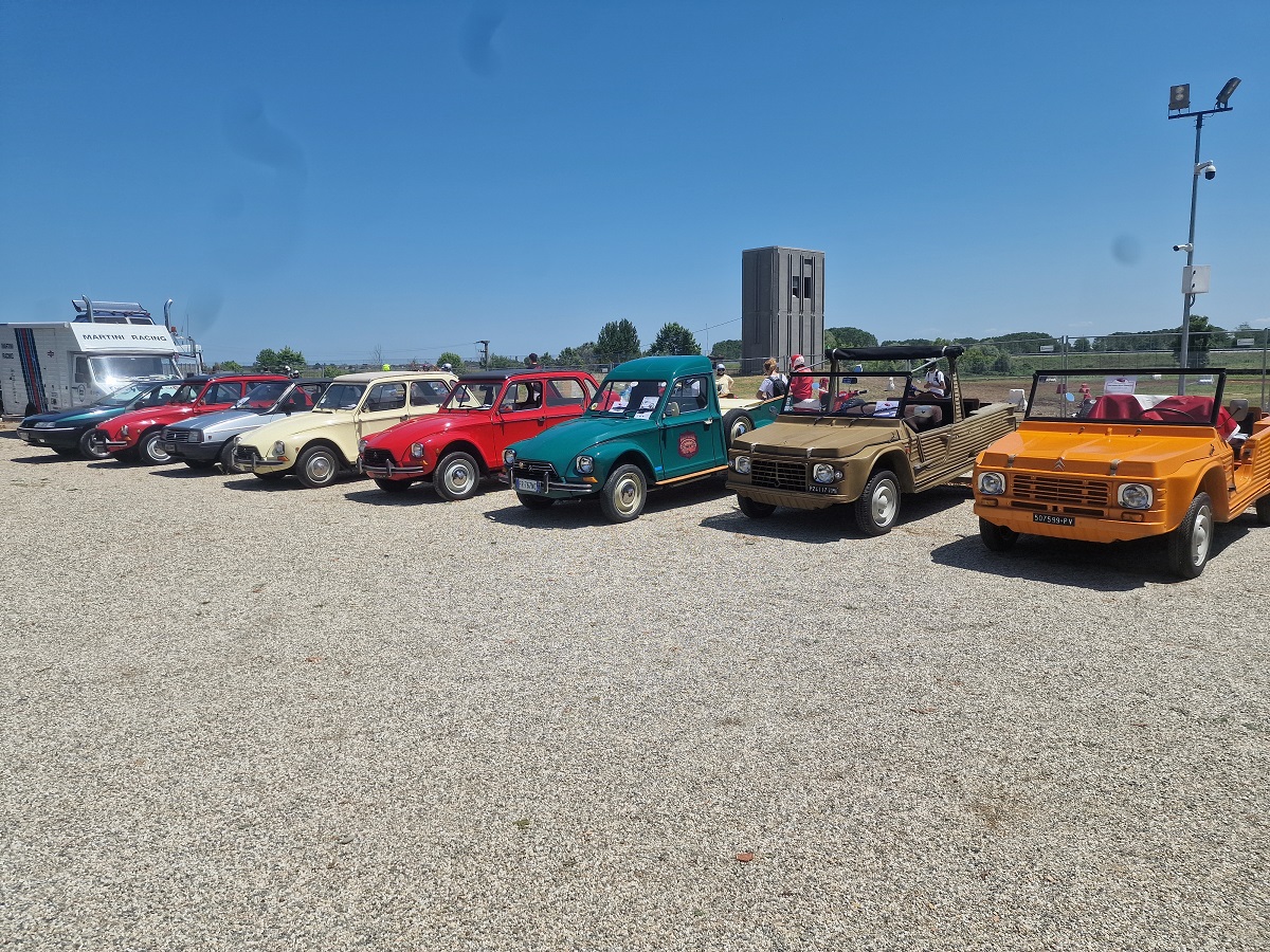 Il raduno di Citroen (2)