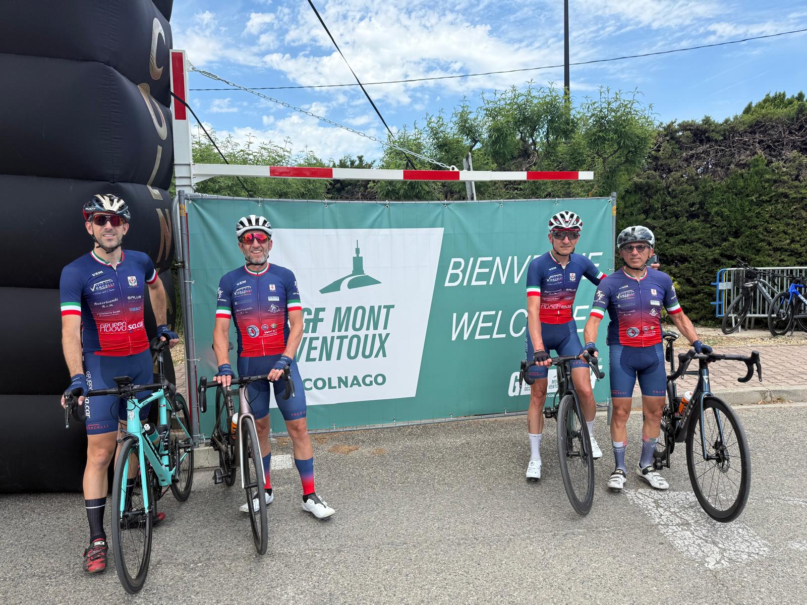 Velo Club Vercelli sul Mont Ventoux, giugno 2025