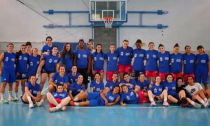 Applausi a scena aperta per le ragazze della PFV per l'organizzazione del 1° memorial "Gianfranco Anastasio"