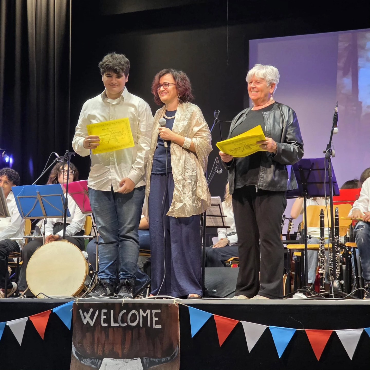 Santhià concerto scolastico allo Spazio Eventi giugno 2025 1