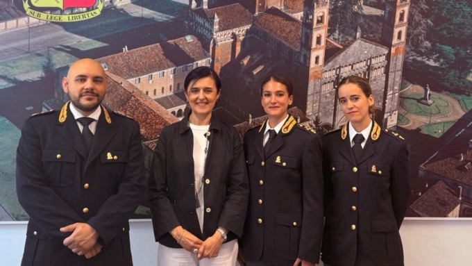 Vercelli, il Questore accoglie i nuovi funzionari della Polizia di Stato
