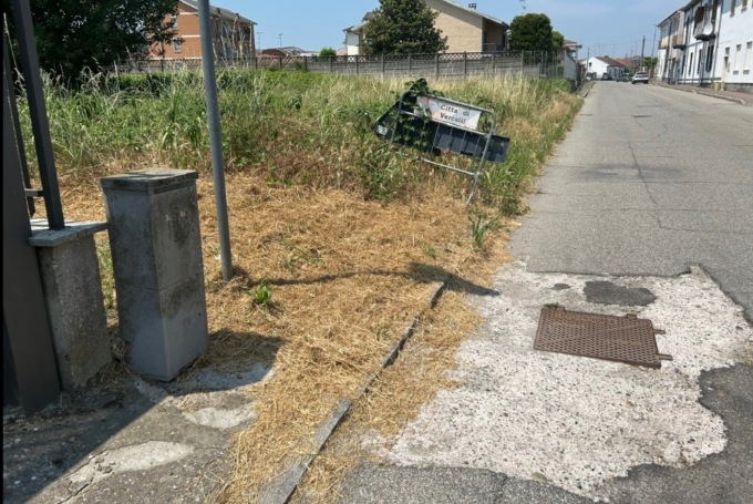 Strade gruviera ai Cappuccini: interrogazione di Finocchi