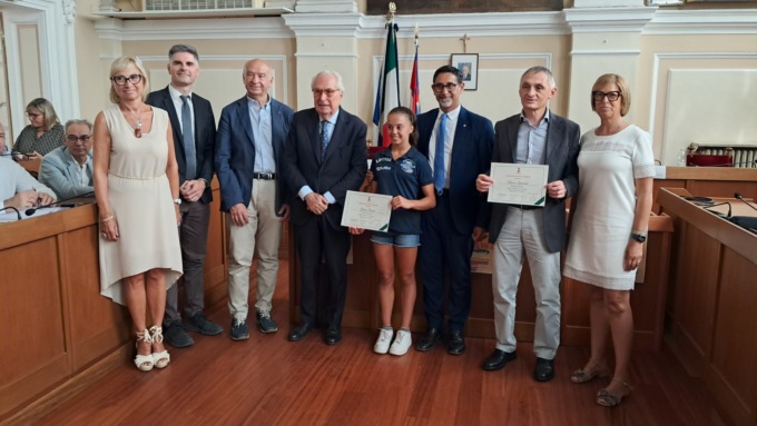 Giulia Perotti ed Ettore Leporati testimonial di Cracking Art
