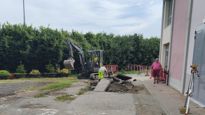 Viabilità, strade bianche, marciapiedi e semafori: tutti i lavori completati e in corso a Santhià