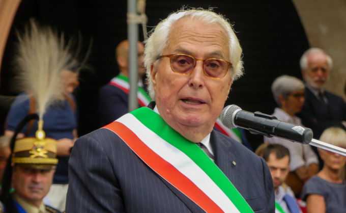 Cresce di quasi il 2% il consenso per il Sindaco Scheda