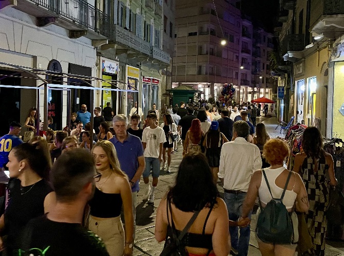 Torna la White Ascom Night, eventi anche in via San Paolo