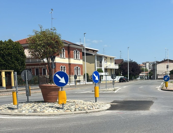 Chiusa la voragine di largo de la Salle al Concordia