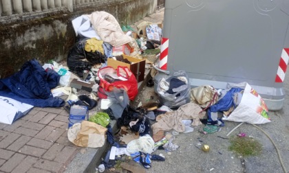 Discariche di Ferragosto e una bici disastrata
