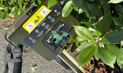 Ennesimo vandalismo a una bici dell’e-sharing