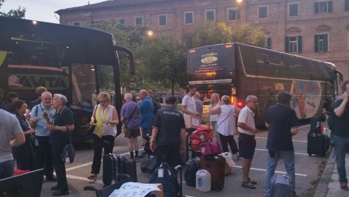 Pellegrinaggio Oftal a Lourdes: 5 pullman in partenza per la Grotta di Massabielle