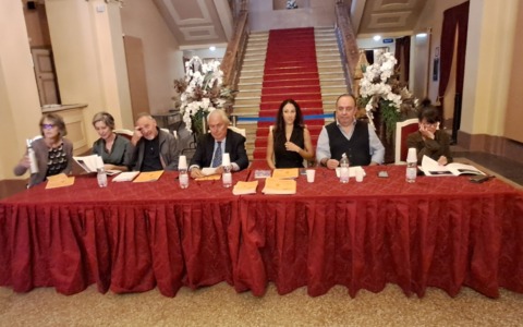 Stagione Teatrale Officina Anacoleti: storie di extra:ordinaria umanità