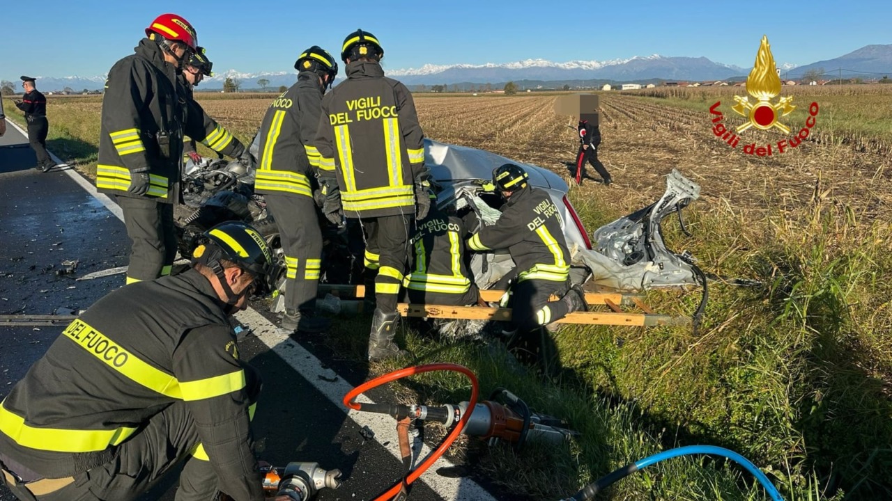 Incidente mortale a Tronzano Vercellese: il report dei vigili del fuoco
