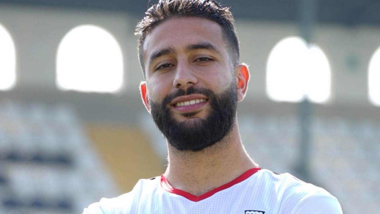 Pro Vercelli, ufficiale: a centrocampo ecco Achraf El Bouchataoui, svincolato dall’Eindhoven