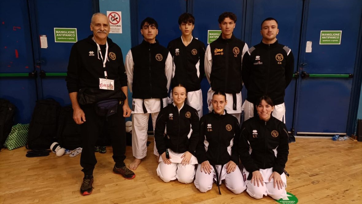 Karate: pioggia di medaglie per la Yanagi Vercelli al Trofeo “Alfieri Città di Torino”