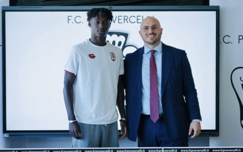 Pro Vercelli, un altro rinnovo: Ouseynou Sow coi Leoni fino al 2029