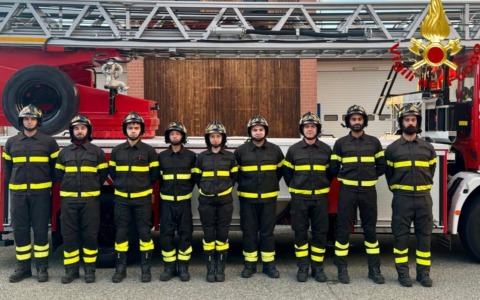 Vigili del fuoco, 13 aspiranti volontari tra Santhià e Cravagliana: esami superati con successo