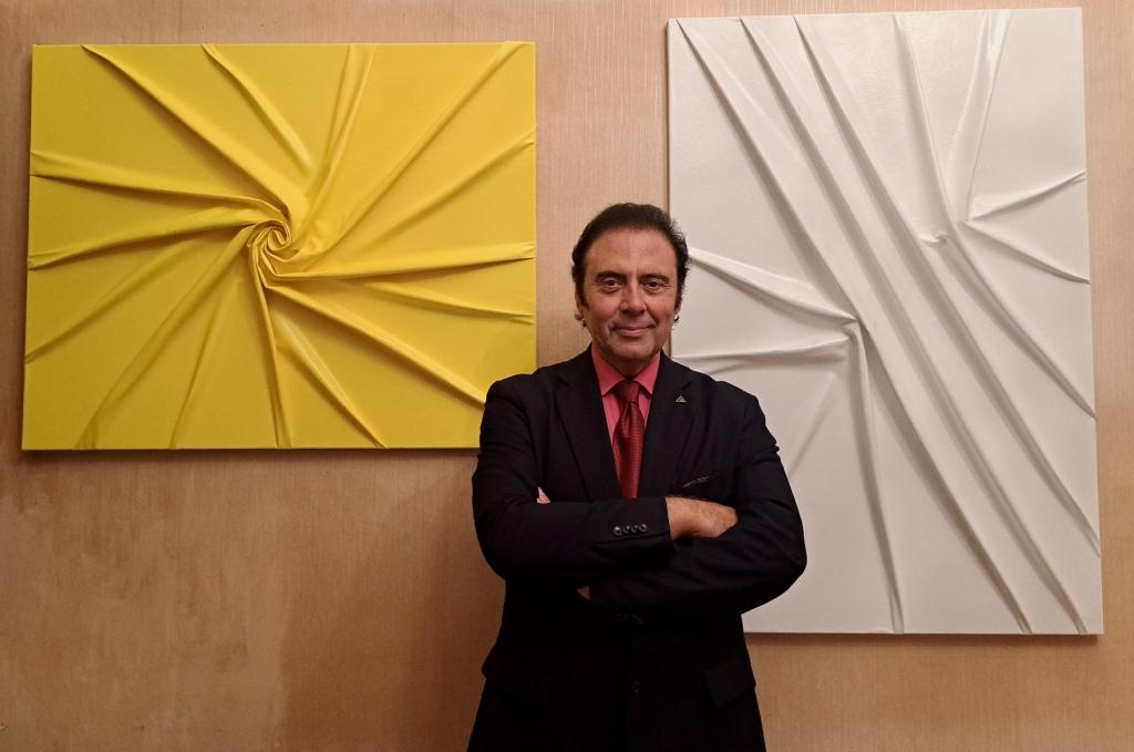 Massimo Paracchini protagonista a Berlino e a Parigi