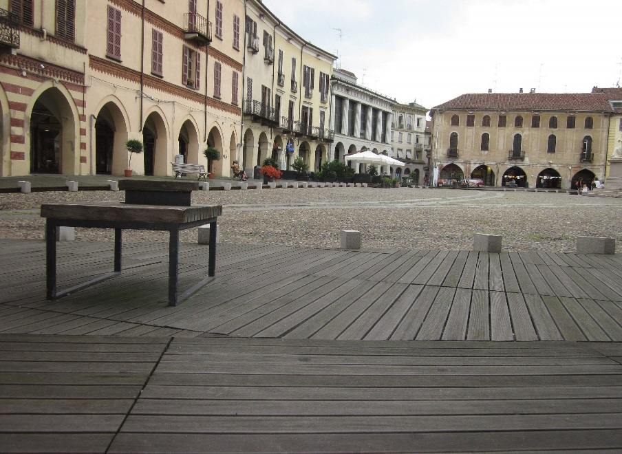 “Plance forever in piazza Cavour”: da Italia Nostra 10 ragioni per tenerle