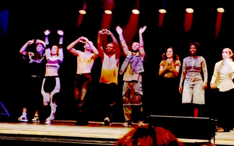 Rave Lucid: la danza ultra-contemporanea “contagia” il teatro Civico