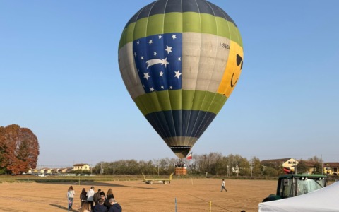 Tronzano, un altro grande successo per la quinta edizione della Fiera di San Martino: tutte le foto