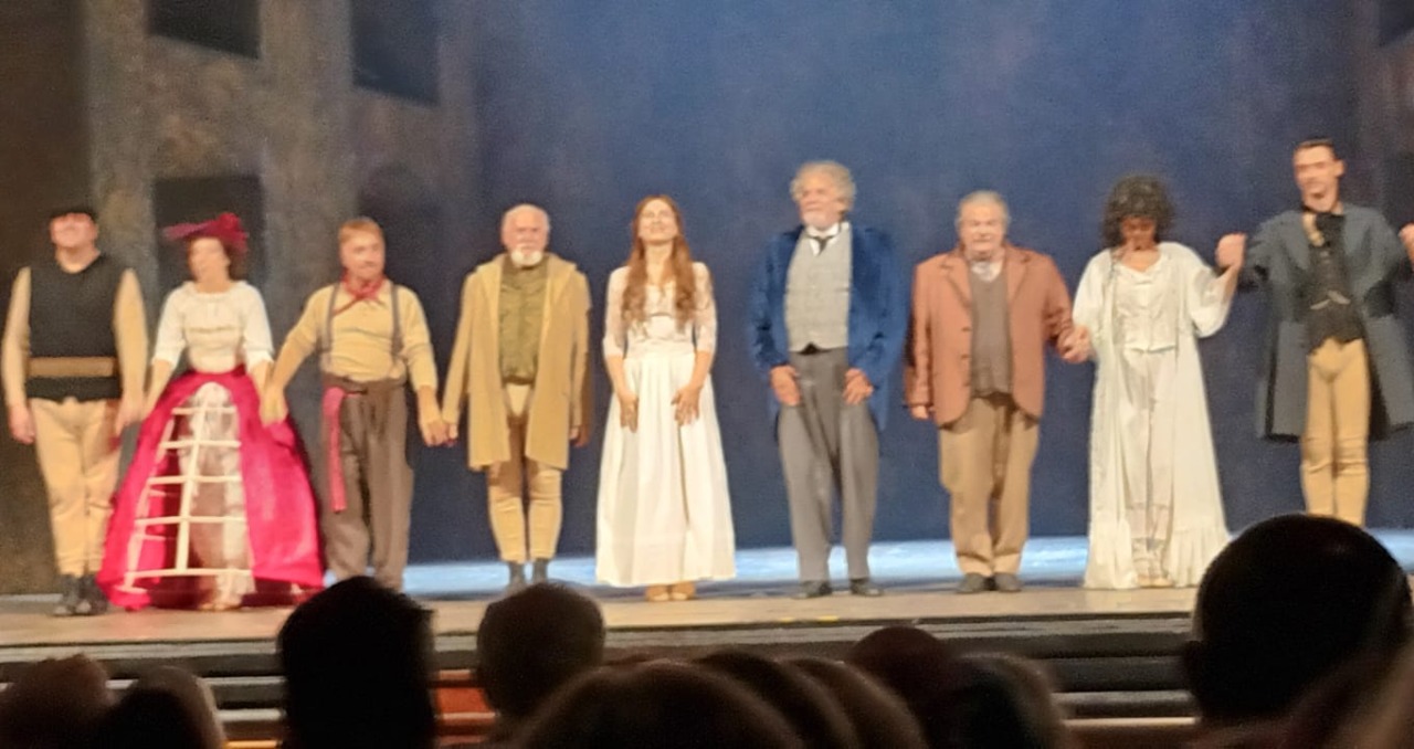 “Il Birraio di Preston”: un trionfo di satira e sicilianità