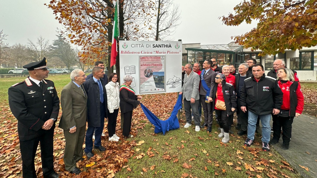 Intitolazione della biblioteca civica a Mario Pistono: un evento che ha unito tutta Santhià