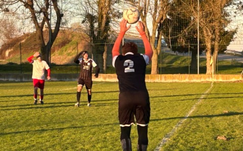 Calcio Csi, il programma del 9° turno: scontro al vertice Crova-Real Saluggia. Fari anche su Borgo D’Ale-Sangermanese