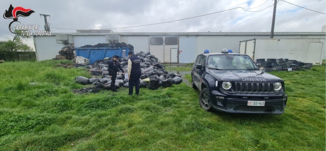 Rifiuti illegali trovati a Cigliano scoperchiano una bomba ambientale