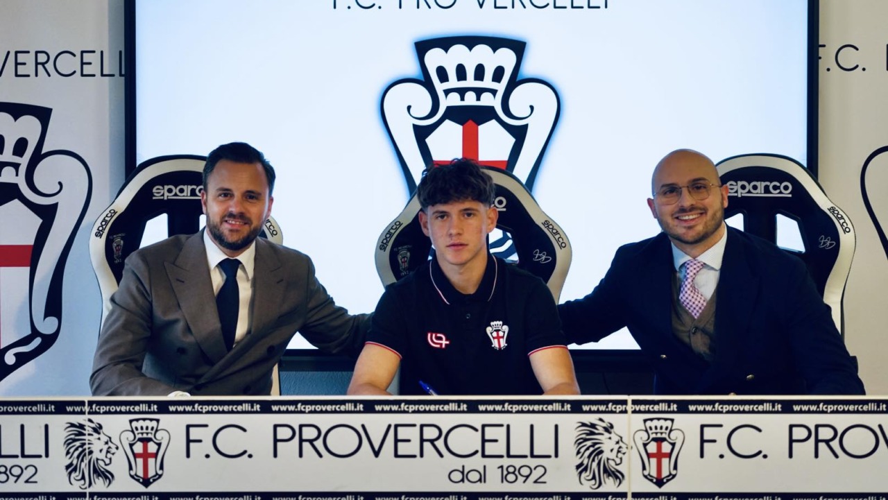 Pro Vercelli, ufficiale: primo contratto da professionista per Giovanni Zacchera