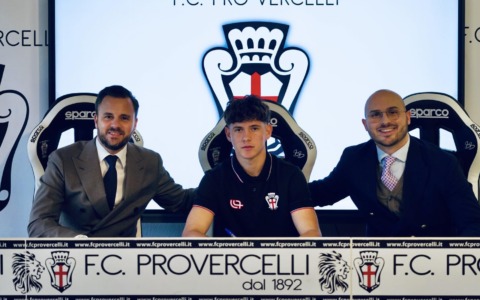 Pro Vercelli, ufficiale: primo contratto da professionista per Giovanni Zacchera