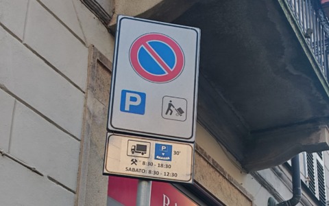 Dopo il “sollecito” di Notizia Oggi ecco 4 parcheggi in più dalle 18,30 alle 8,30