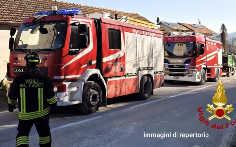 Incendio in cucina: tre persone in ospedale