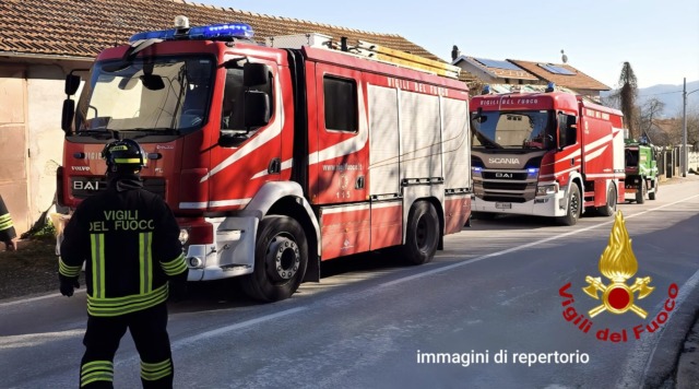 Incendio in cucina: tre persone in ospedale