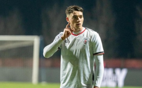 Le pagelle di Virtus Verona-Pro Vercelli 2-2: Iotti e Burruano i migliori. Rutigliano si accende a intermittenza