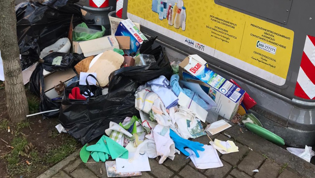 Vercelli e i furbi della spazzatura: anno nuovo, vizio antico….
