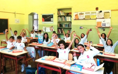 Alle Scuole Cristiane i bimbi imparano tre lingue!