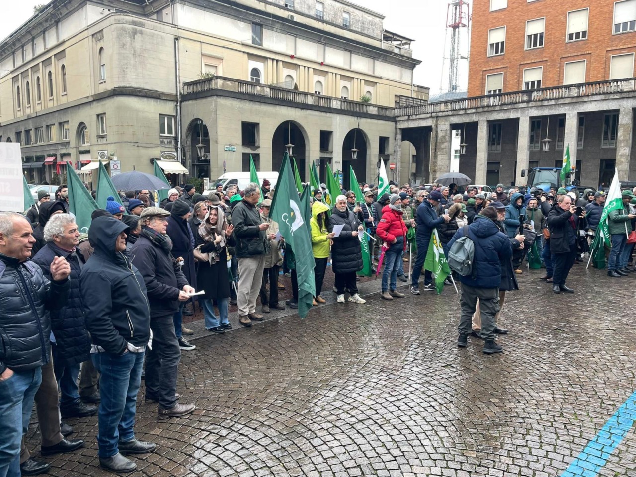 Sit-in di Confagricoltura a difesa del riso e degli agricoltori