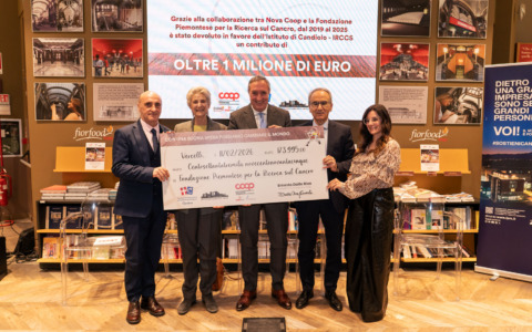 Nova Coop e l’assegno di 174 mila euro all’Irccs di Candiolo: raggiunto il  milione di donazione