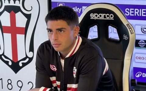 Pro Vercelli, le ultime operazioni di mercato sono in uscita: via Coppola, Emmanuello e Anton